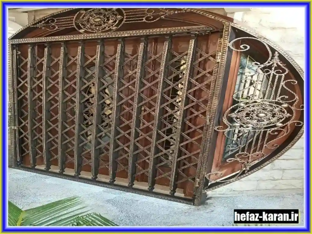 نصب انواع درب آکاردئونی