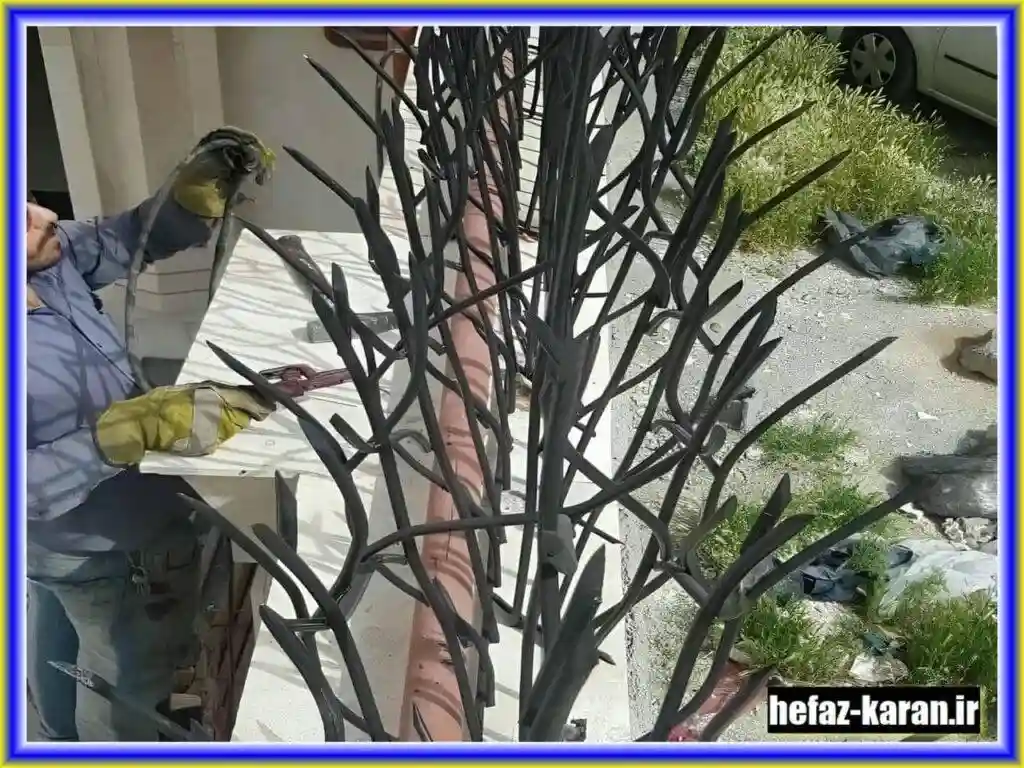 مراحل تولید و نصب حفاظ شاخ گوزنی مراحل تولید و نصب حفاظ شاخ گوزنی