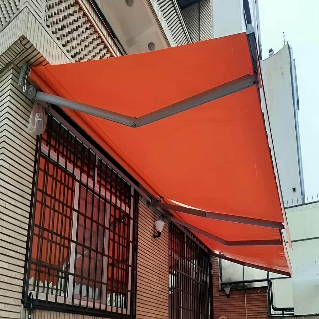 سایبان برقی اتوماتیک مغازه و پارکینگ 214 راهنمای انتخاب، نصب و نگهداری سایبان برقی