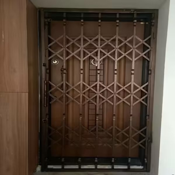 حفاظ درب ضدسرقت آکاردئونی