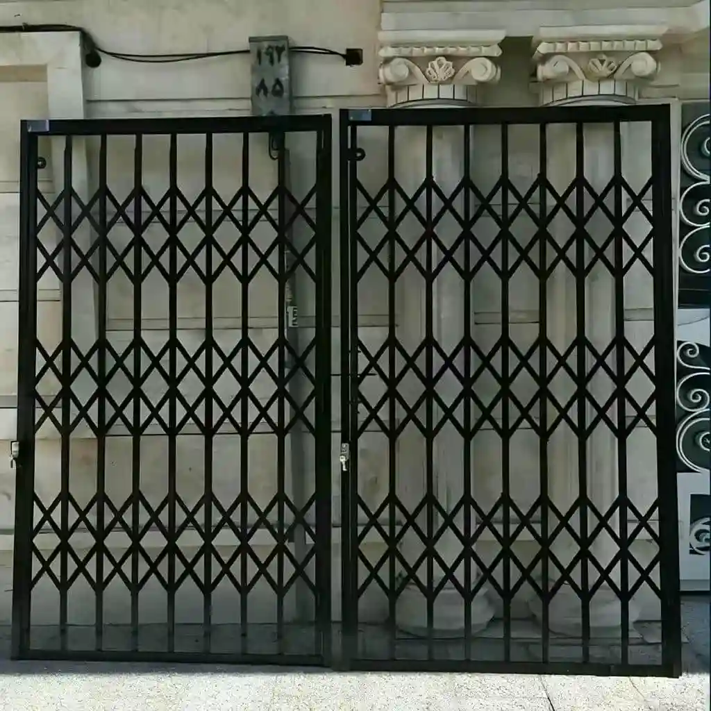 خرید و نصب نرده آکاردئونی