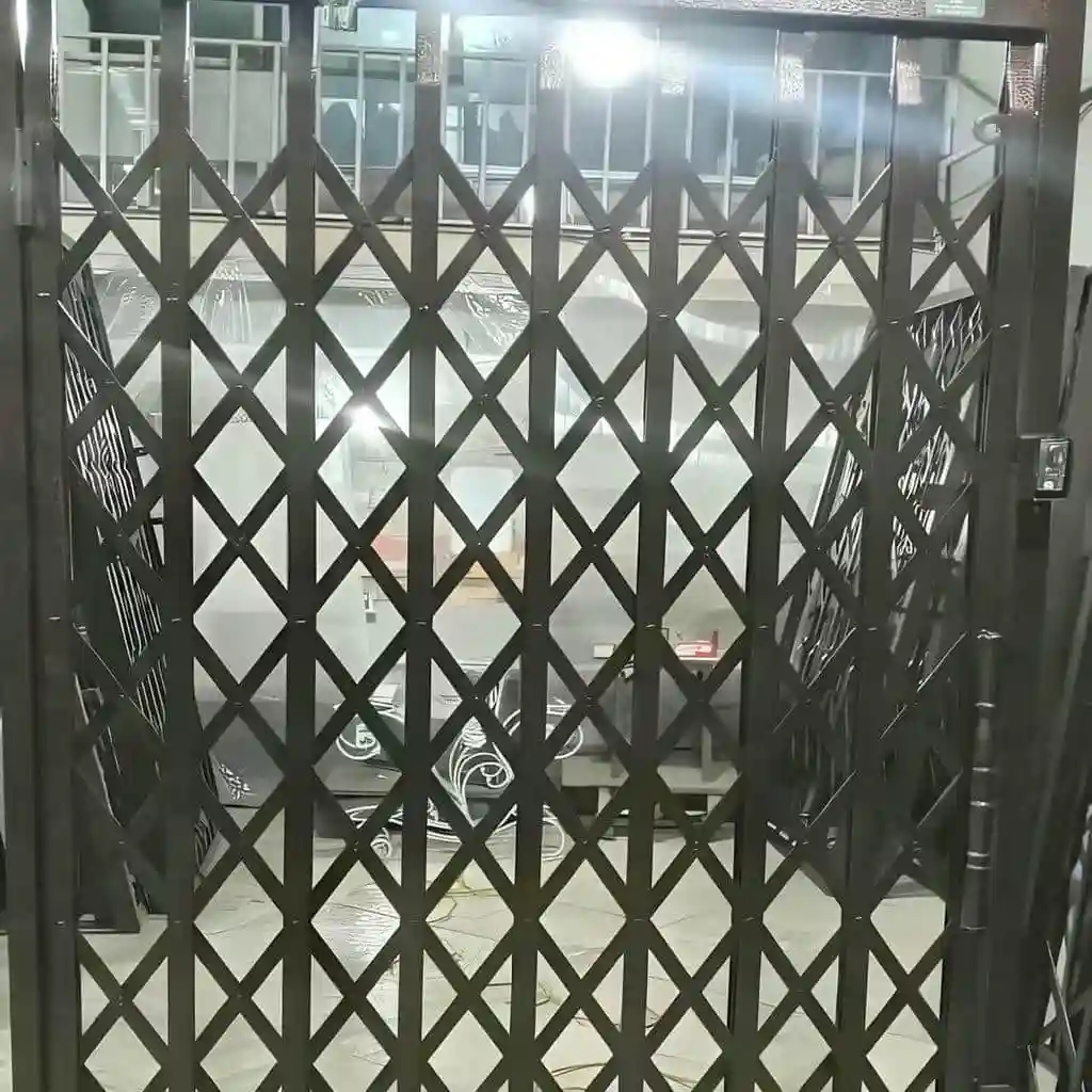 قیمت حفاظ آکاردئونی مترمربع