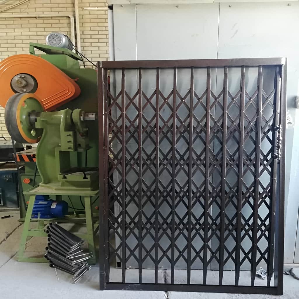 نصب حفاظ آکاردئونی دوبل