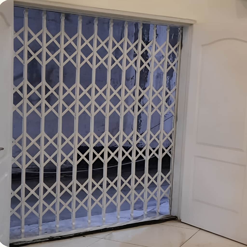 حفاظ آکاردئونی چهار گل