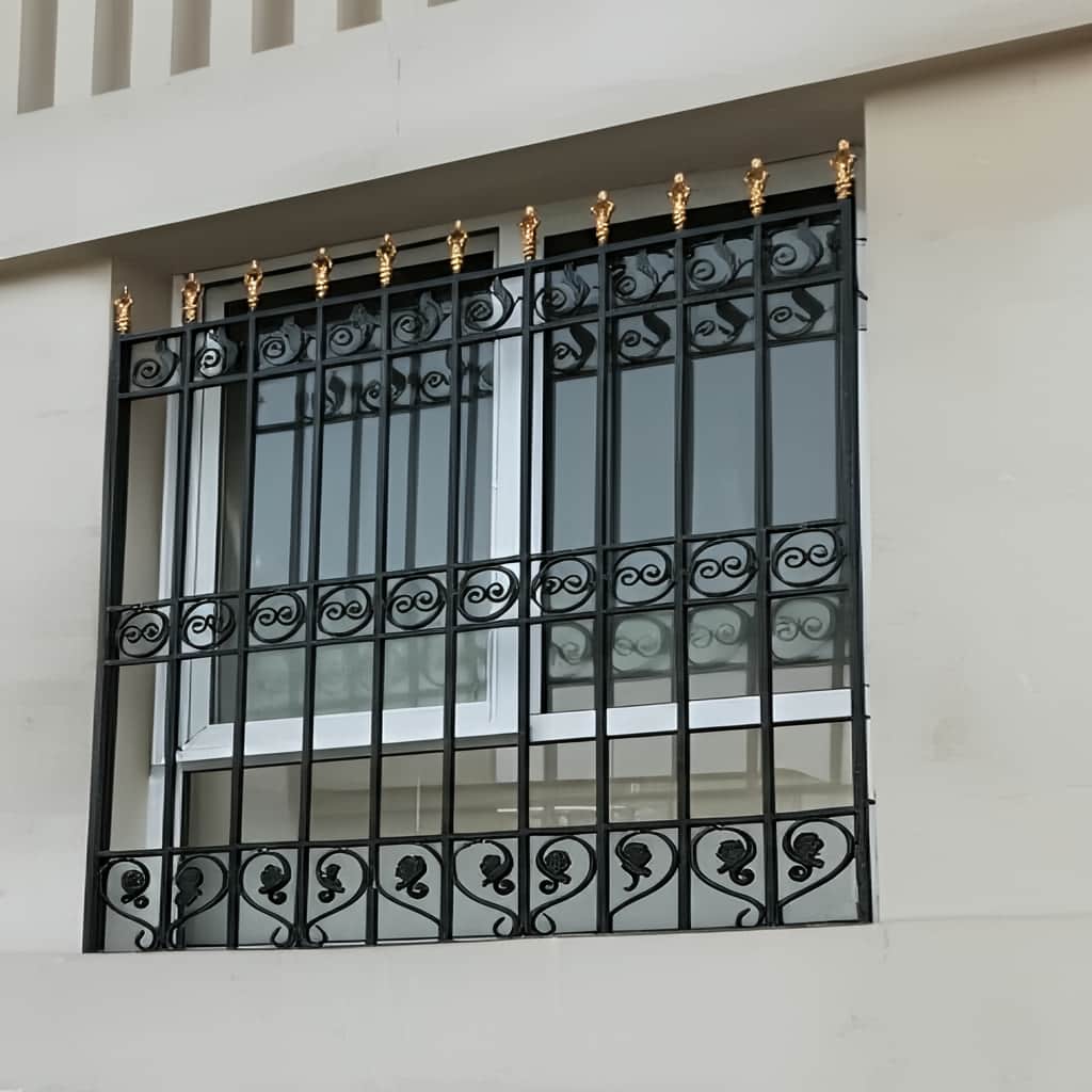حفاظ پنجره مدل سلطنتی نیل