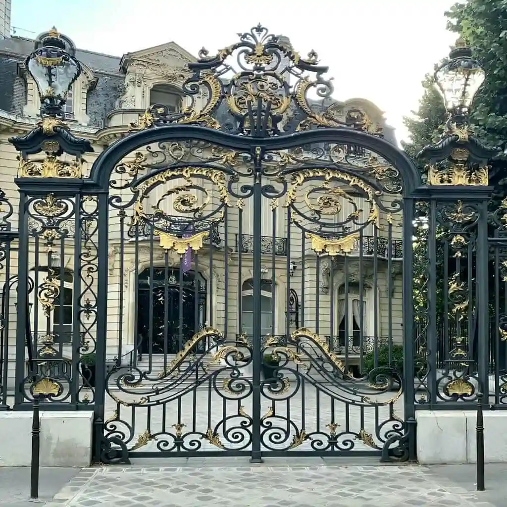 فروش درب آهنی ورودی ساختمان فرفورژه