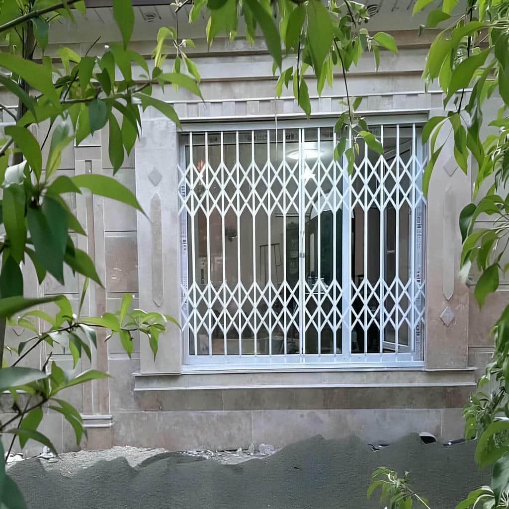نصب درب آکاردئونی منزل ضدزنگ در بندر دیلم