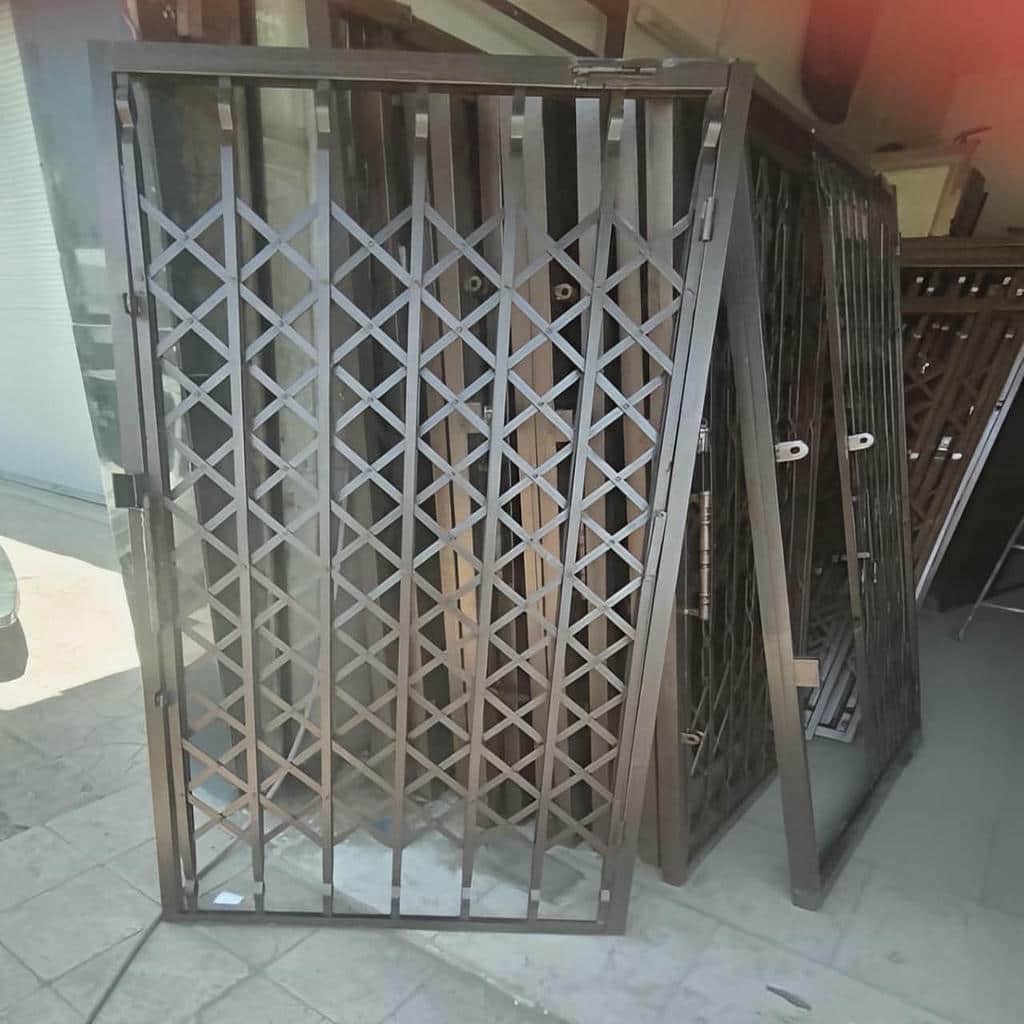 خرید درب آکاردئونی منزل ضدسرقت در بوشهر