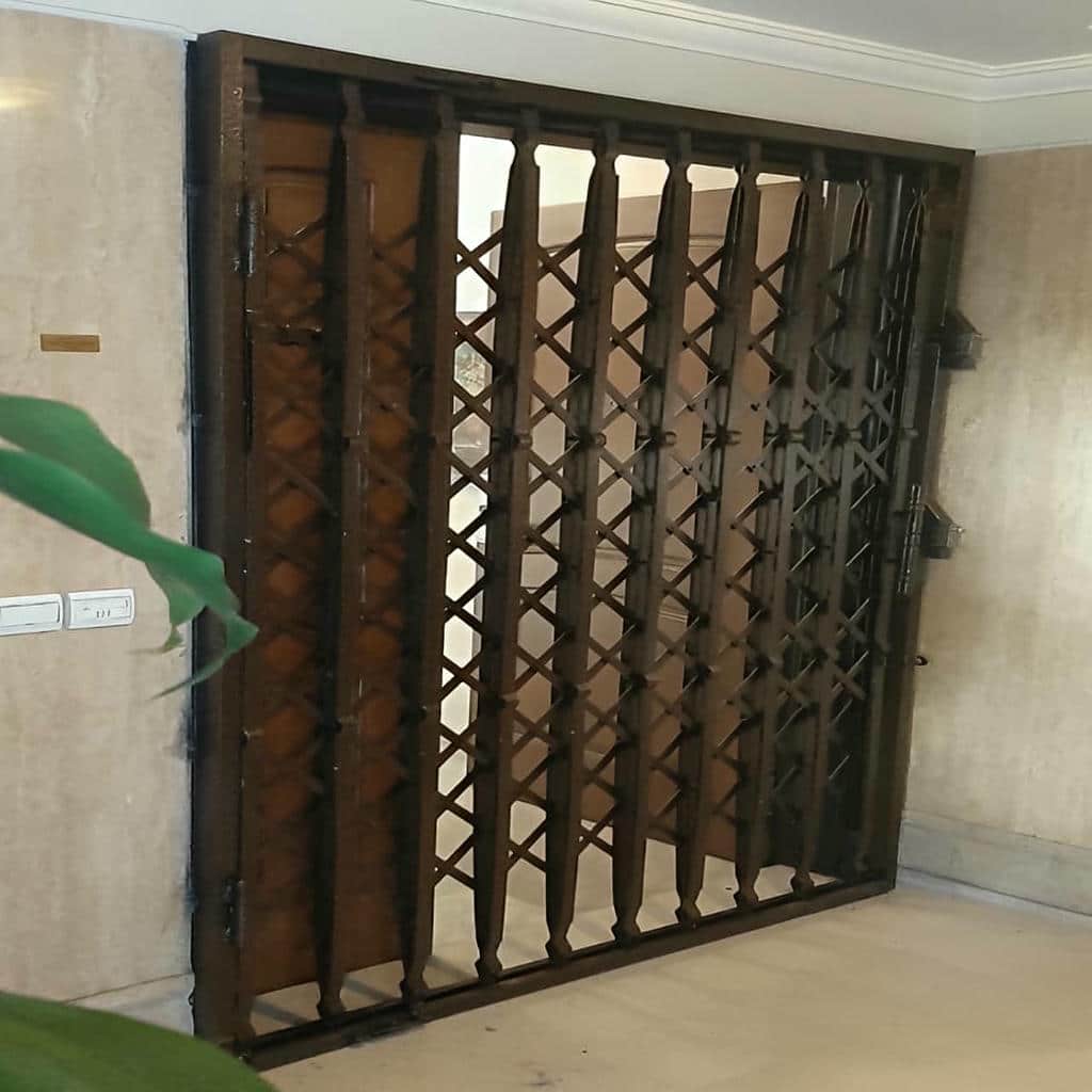 فروش درب آکاردئونی منزل ریل دقیق در آمل