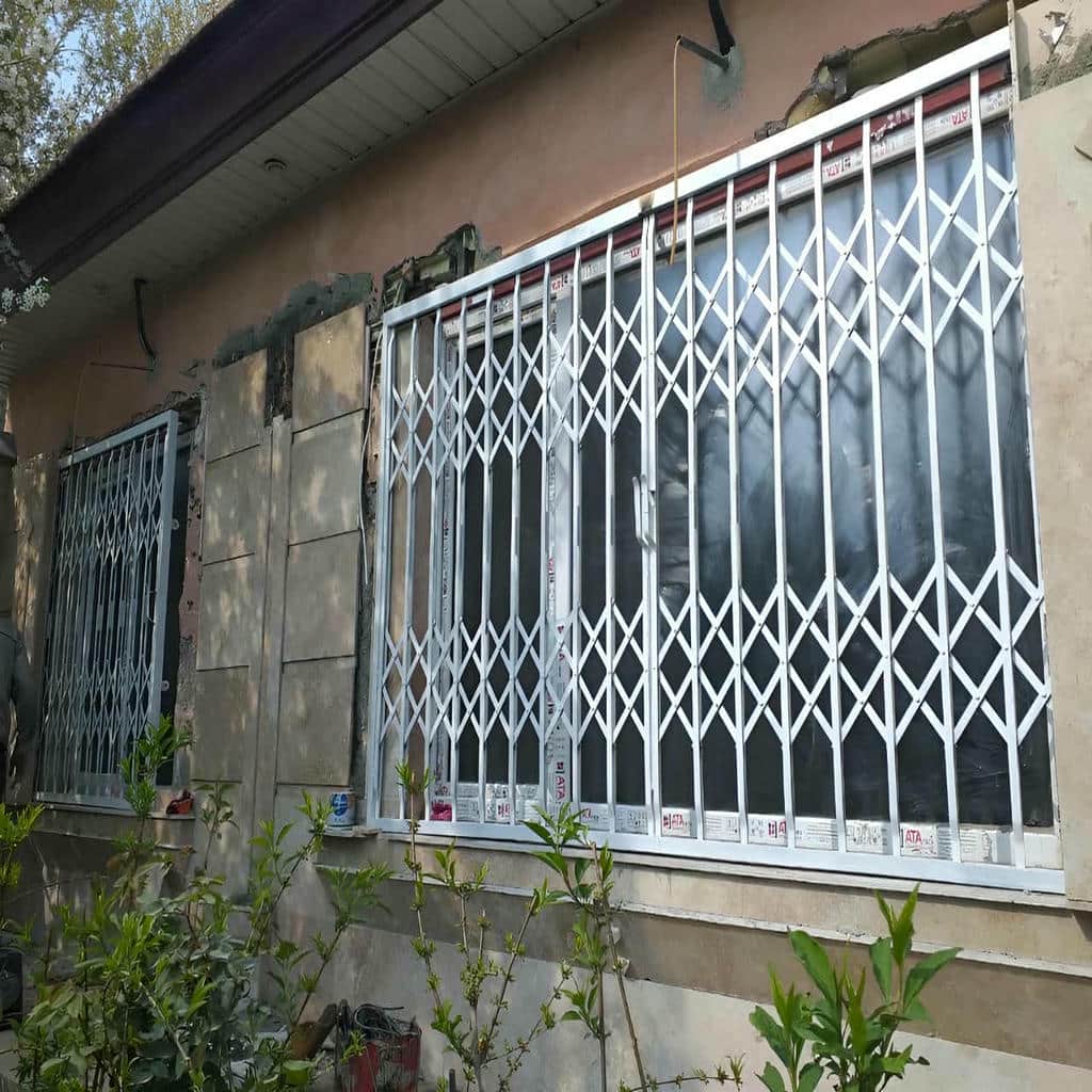 خرید درب آکاردئونی منزل لوکس در اصفهان