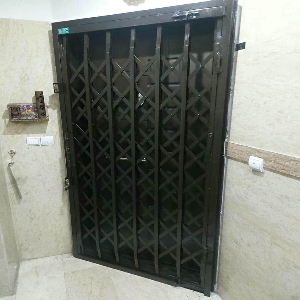 کارخانه درب آکاردئونی منزل روان در تهران