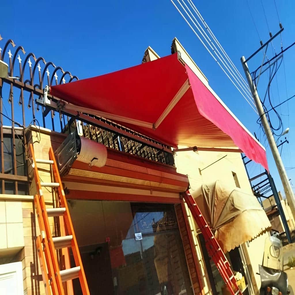 نصب سایبان برقی کنترلی نمای کلاسیک در یزد