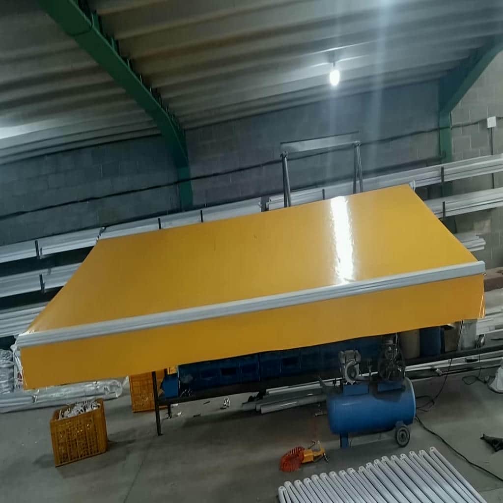 سایبان برقی کنترلی در بندرعباس