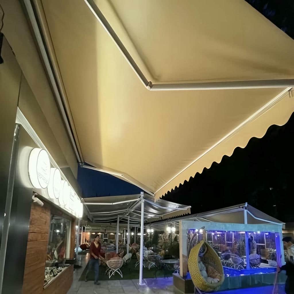 خرید سایبان برقی کنترلی بازویی در طالقان