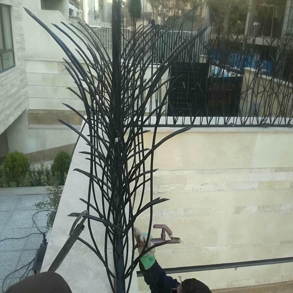 نصب حفاظ شاخ گوزنی ضدزنگ در بندر چابهار