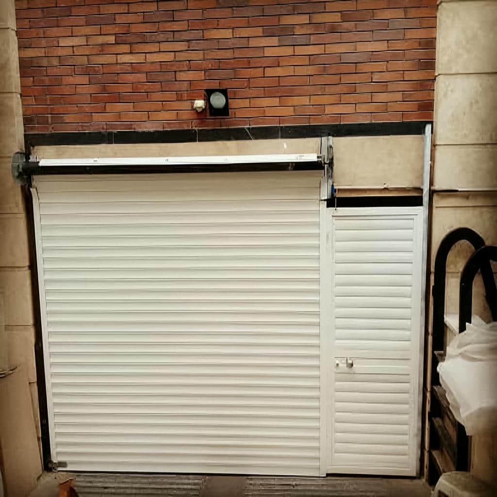 کرکره برقی کنترلی در رفسنجان