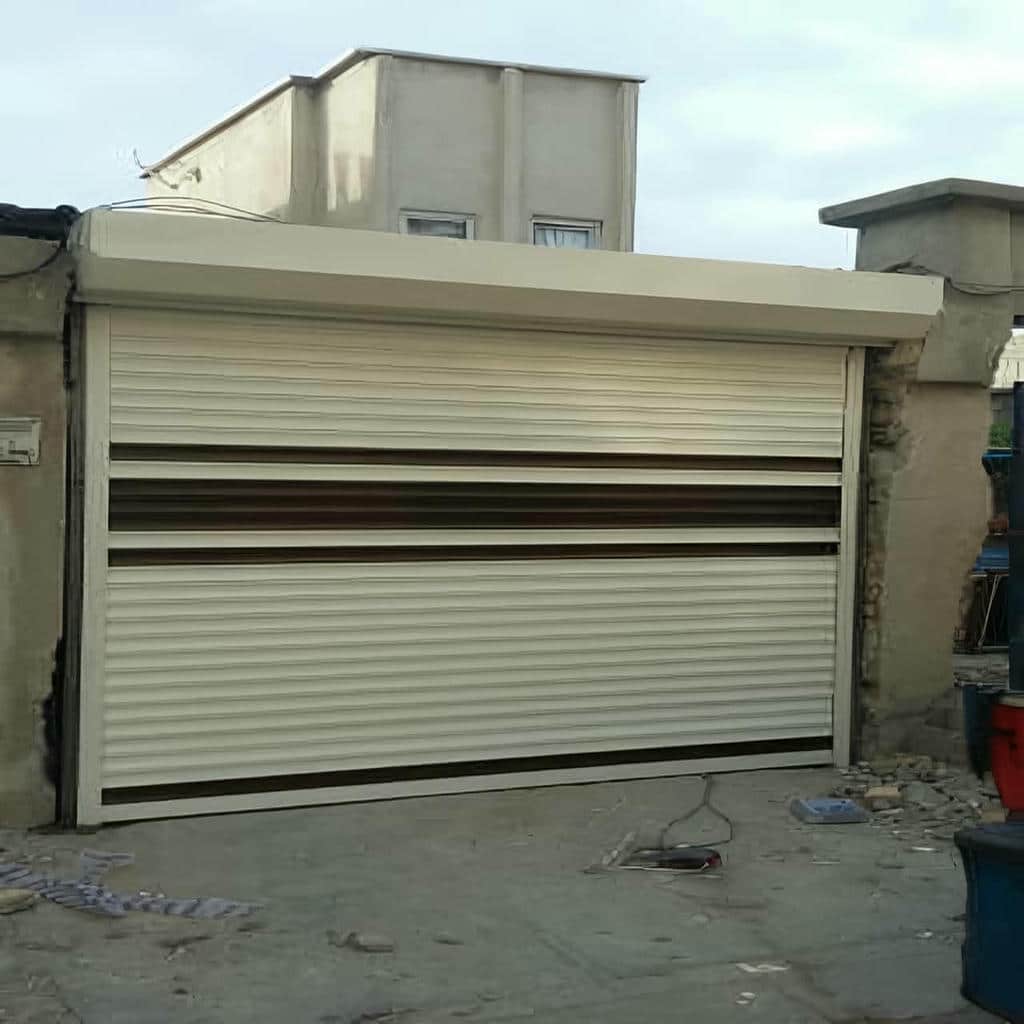 نصب کرکره برقی کنترلی ریل استاندارد در شیراز