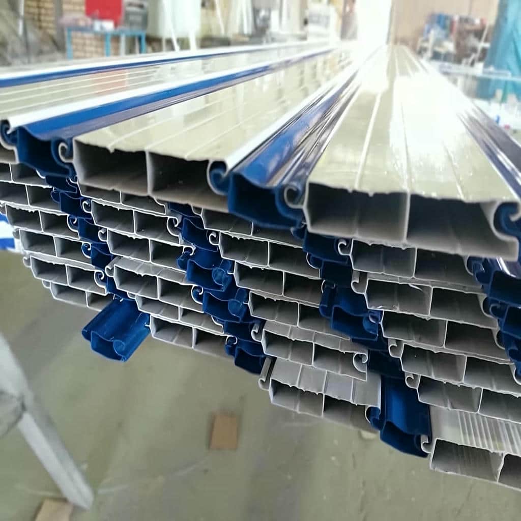 فروش کرکره برقی کنترلی فرمان ایمن در محمودآباد