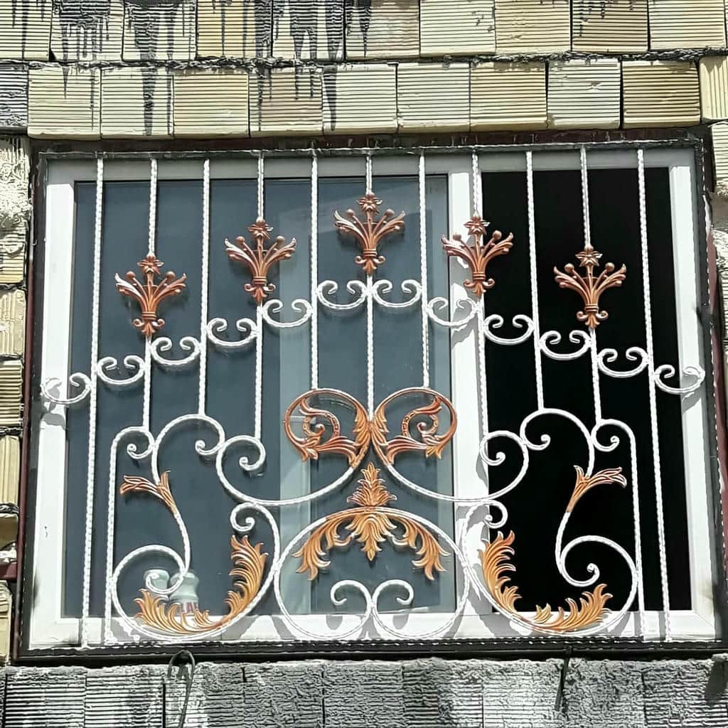 حفاظ پنجره نرده ای در سمنان