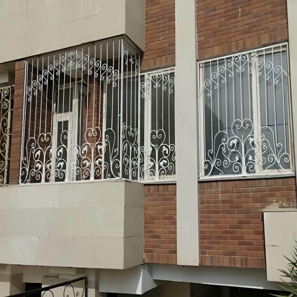 قیمت حفاظ پنجره نرده ای فرفورژه در کیش