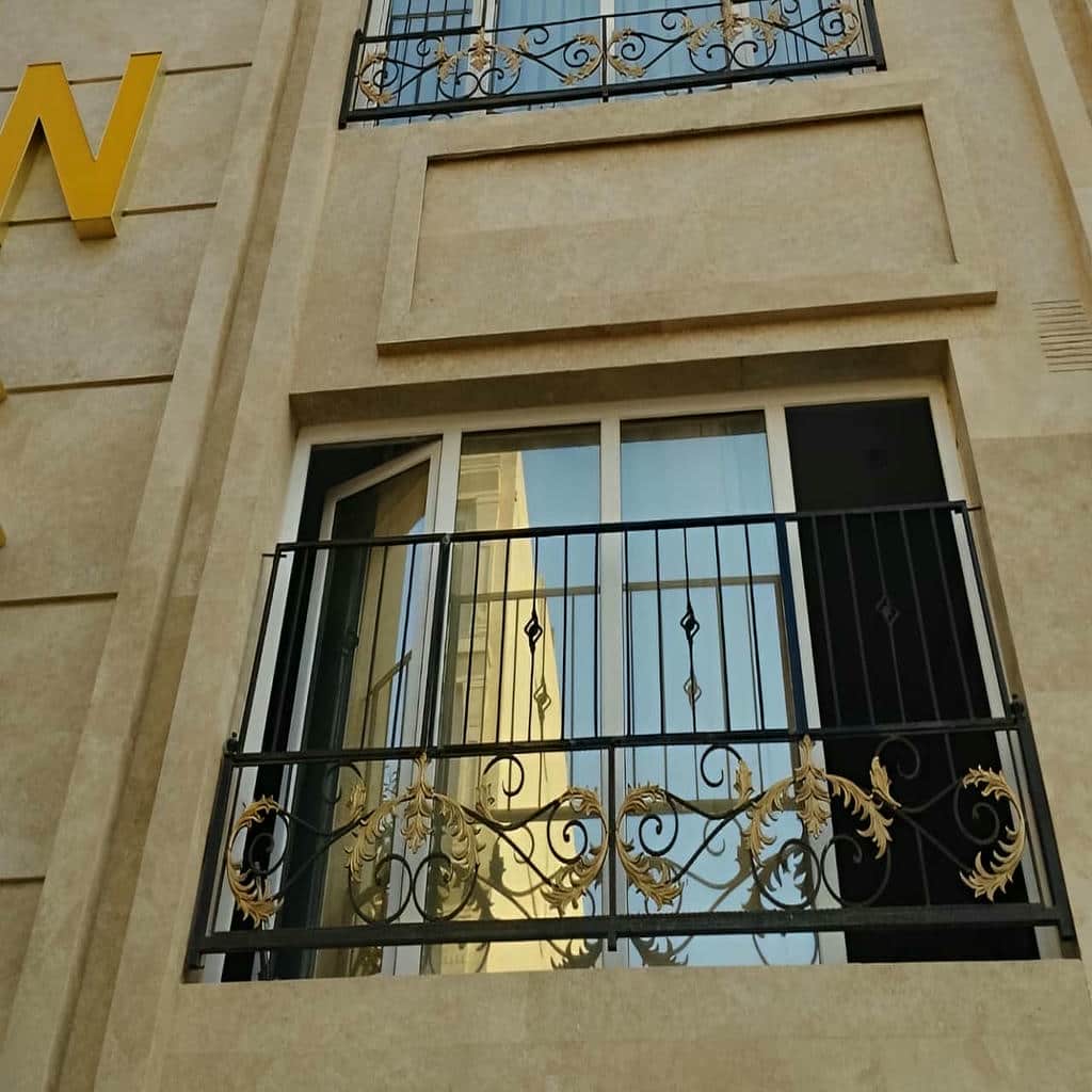 حفاظ پنجره در پردیس