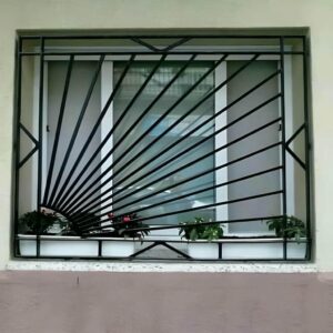 حفاظ پنجره نرده ای در آبسرد