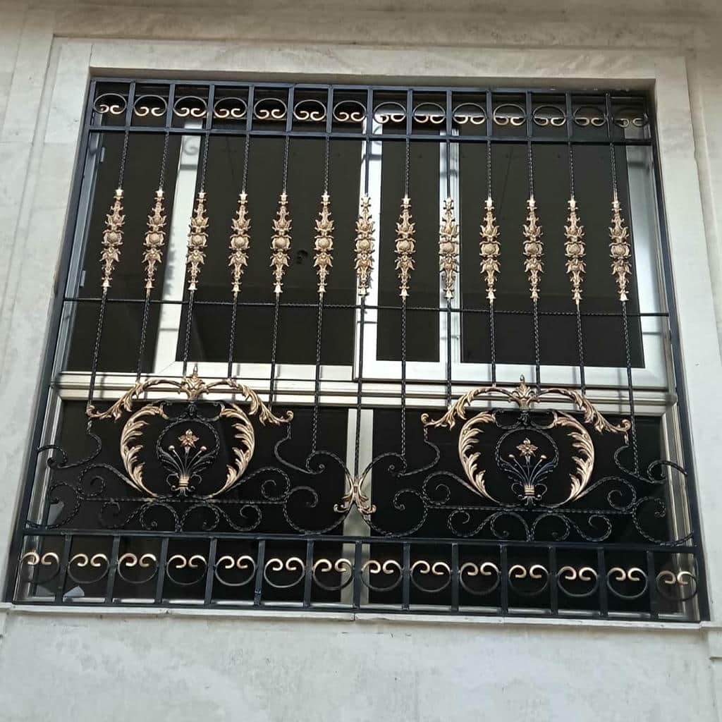 حفاظ پنجره نرده ای در بابل