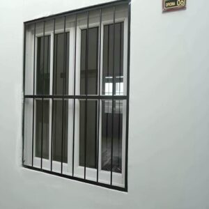 حفاظ پنجره نرده ای در لواسان