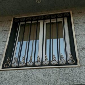 حفاظ پنجره نرده ای در دماوند