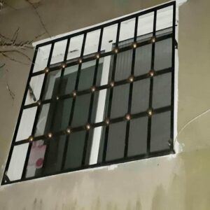 حفاظ پنجره نرده ای در رفسنجان