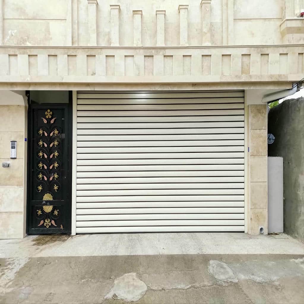 خرید کرکره برقی کنترلی پارکینگ ویلا در مشهد