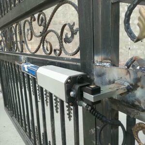 جک پارکینگ برقی در کمال شهر