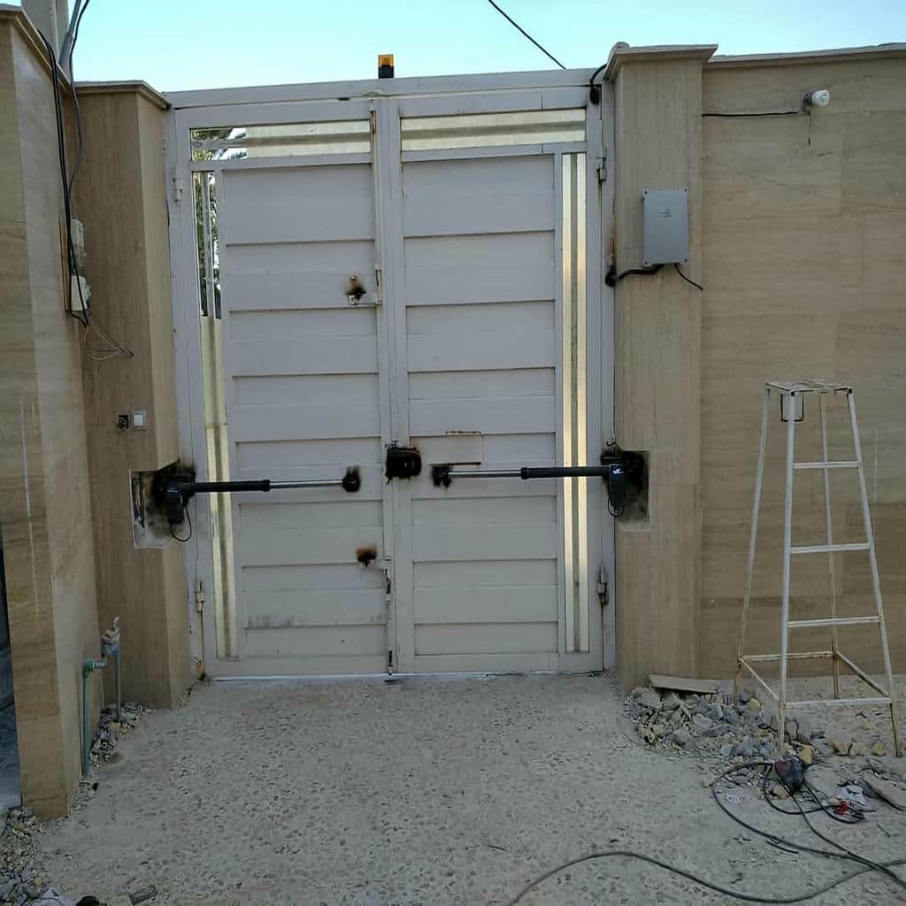 جک درب پارکینگ برقی در نیشابور