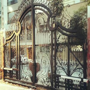 جک درب پارکینگ برقی در محمودآباد
