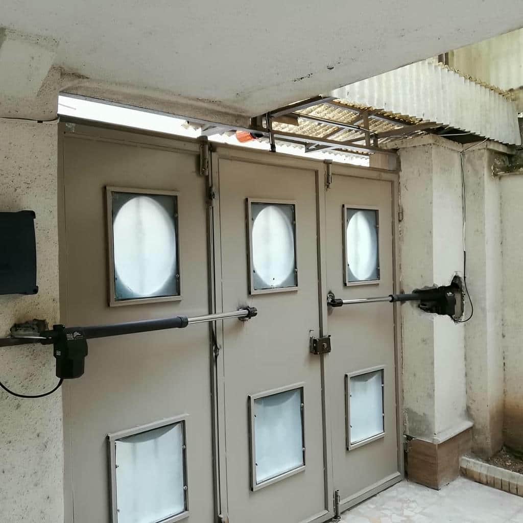 فروش جک درب پارکینگ برقی ریموتی در نظرآباد