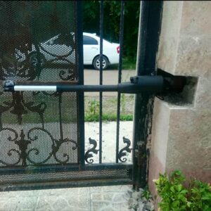جک درب پارکینگ برقی در چالوس