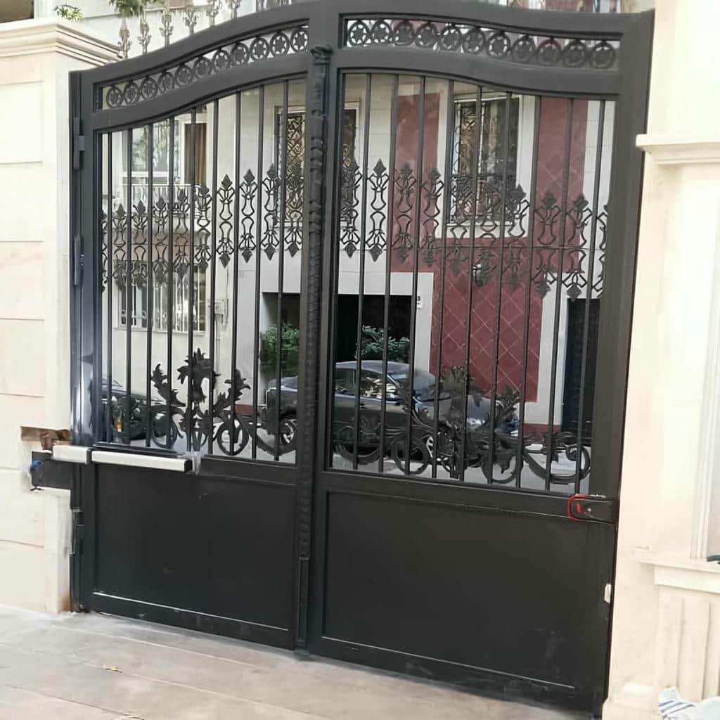 نصب جک درب پارکینگ برقی هوشمند در بابل
