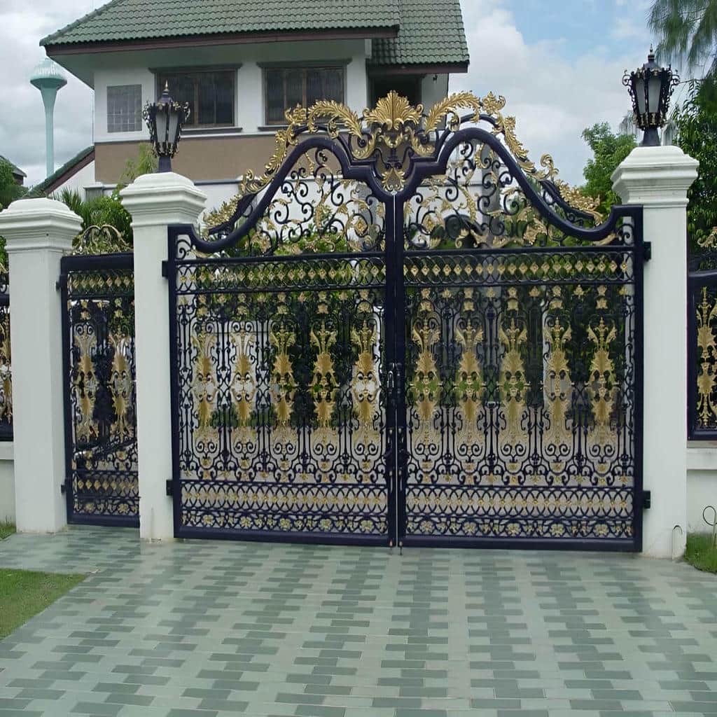 فروش درب فرفورژه حیاط ویلایی ساده در بجنورد