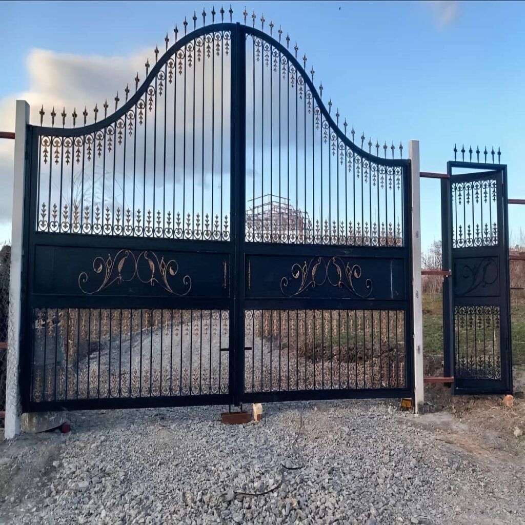 کارخانه درب فرفورژه ویلایی رنگ مقاوم در ارومیه