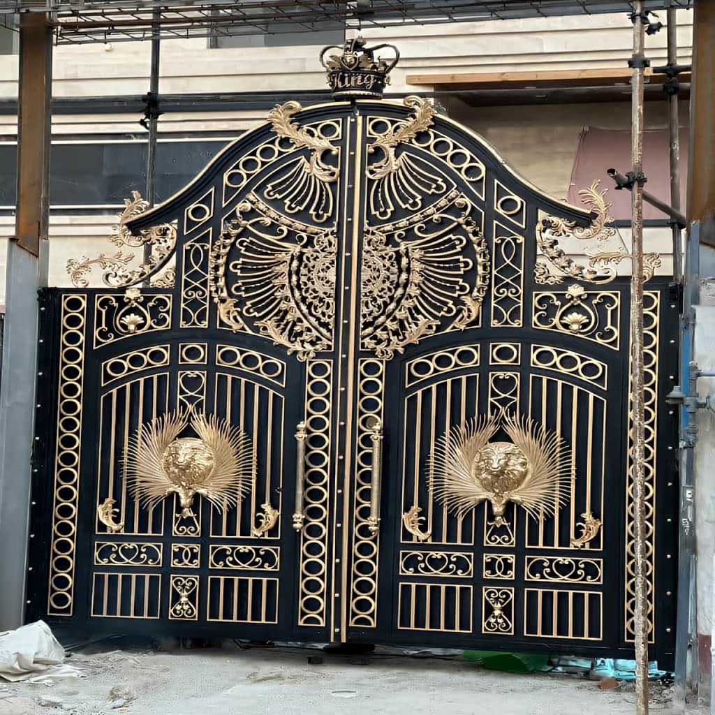 نصب درب فرفورژه ویلایی فلزی ساده در رشت