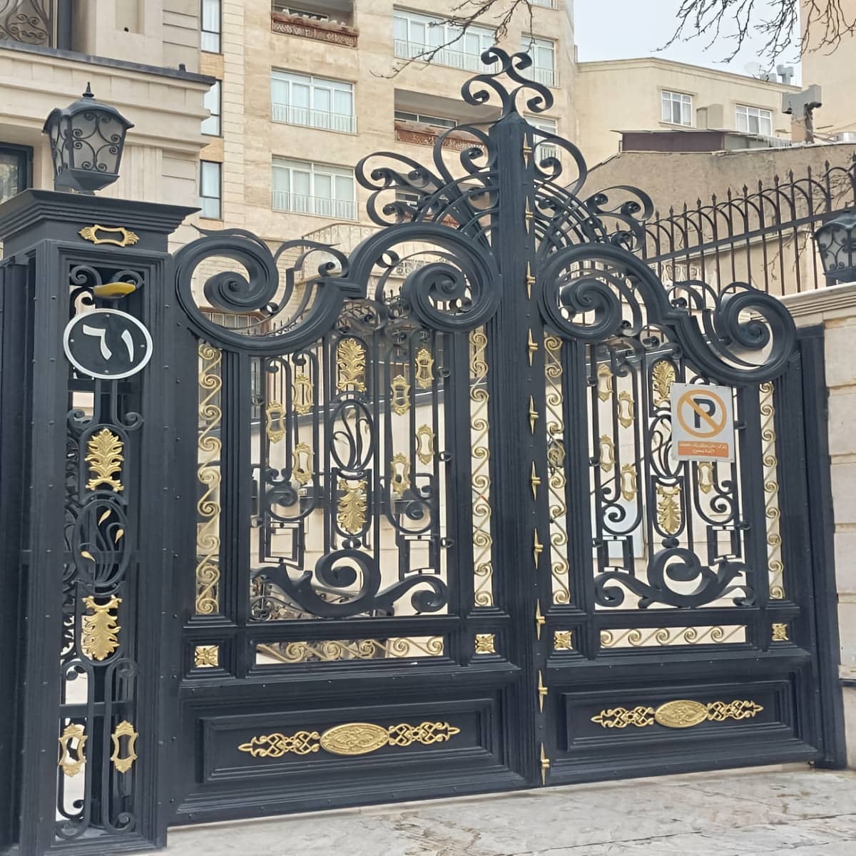 درب فرفورژه حیاط ویلایی در بابل