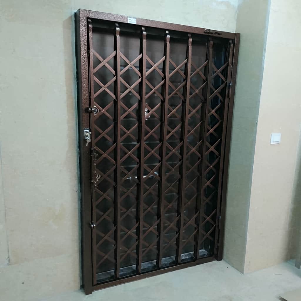 درب آکاردئونی با تسمه دوبل و بدنه تقویتی