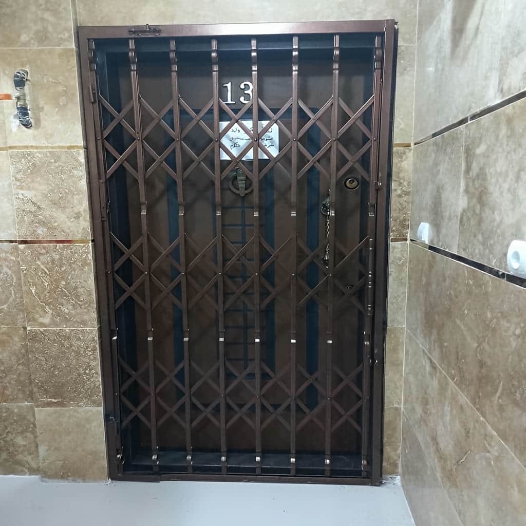 درب آکاردئونی با رنگ مقاوم و پوشش یکنواخت