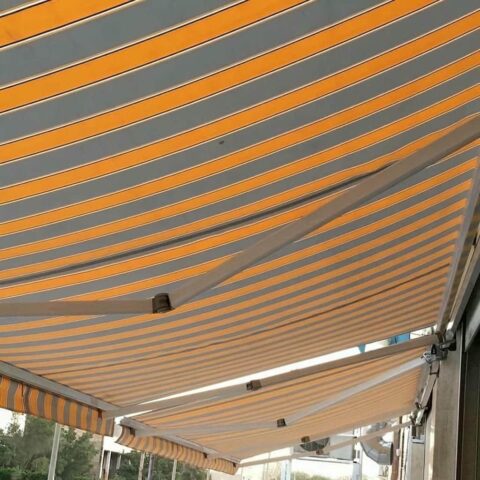 سایبان برقی مقاوم برای فضاهای صنعتی