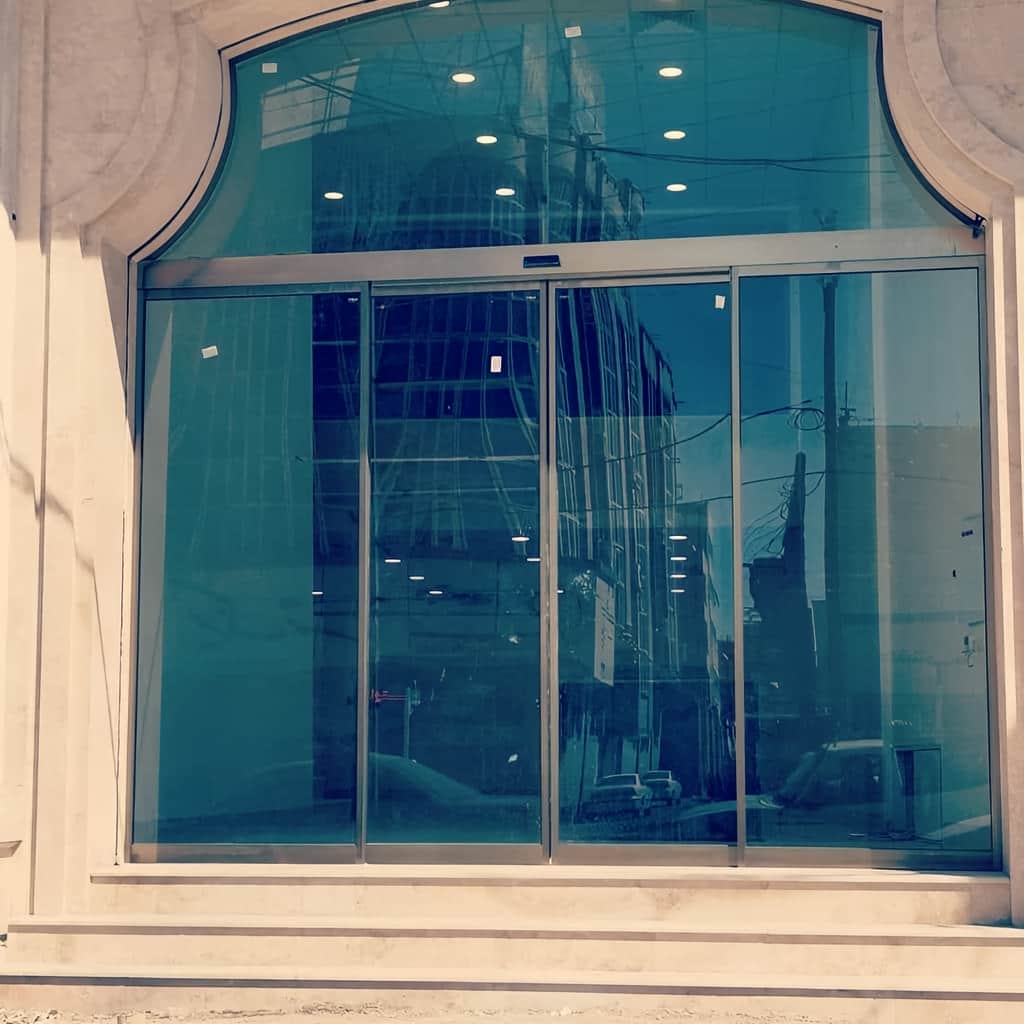 درب شیشه ای اتوماتیک لوکس برای لابی هتل