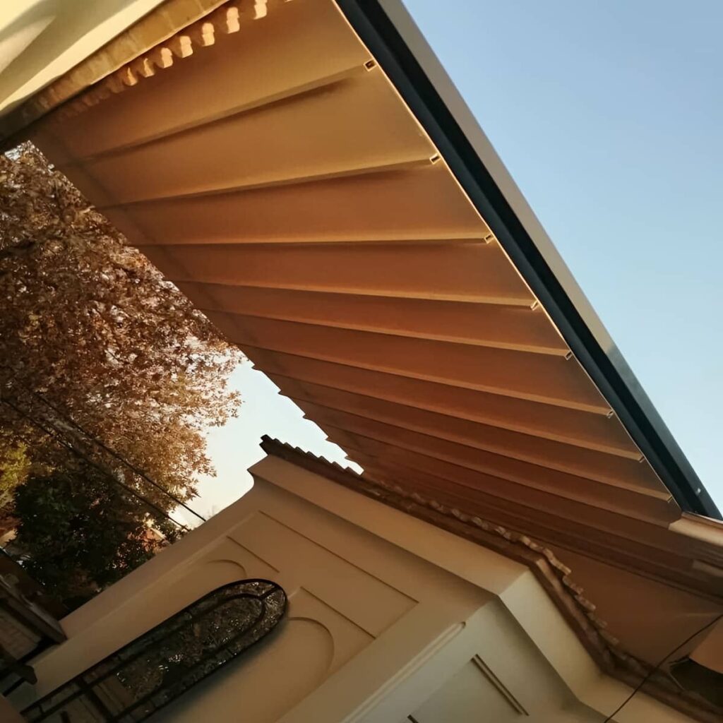 سقف جمع شونده برقی با نورپردازی سقف جمع شونده برقی با نورپردازی