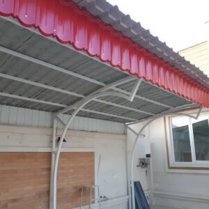آردواز سردرب حیاط و درب ورودی با طراحی هماهنگ با نما