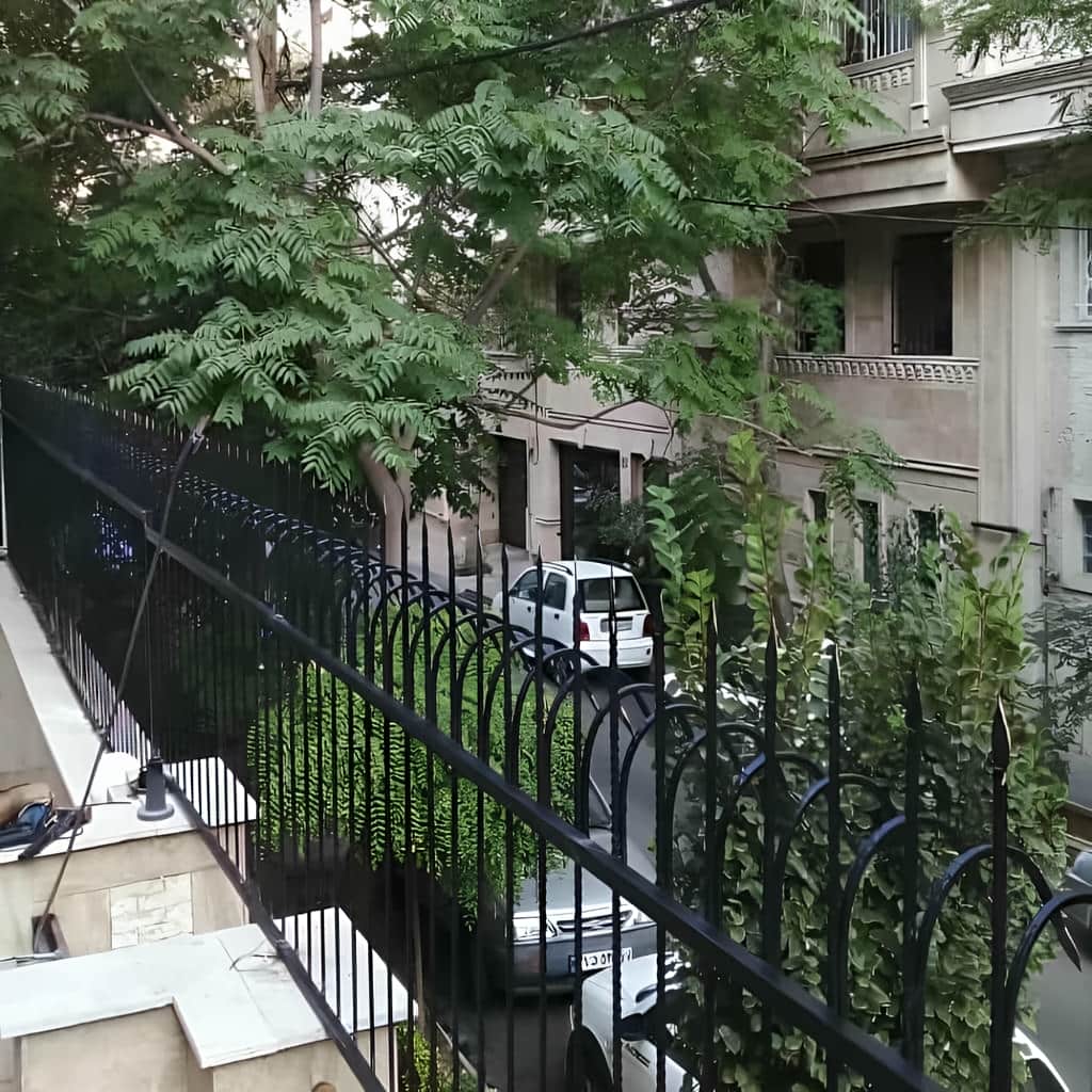 ساخت حفاظ سرنیزه ای با ردیف‌های تیز و بازدارنده