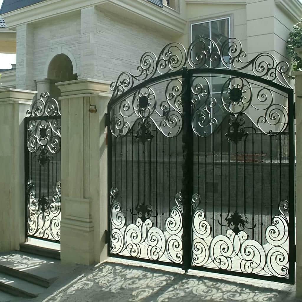 6 مدل درب حیاط پانل دار