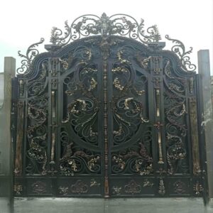 7 مدل درب حیاط لولایی ستون دار